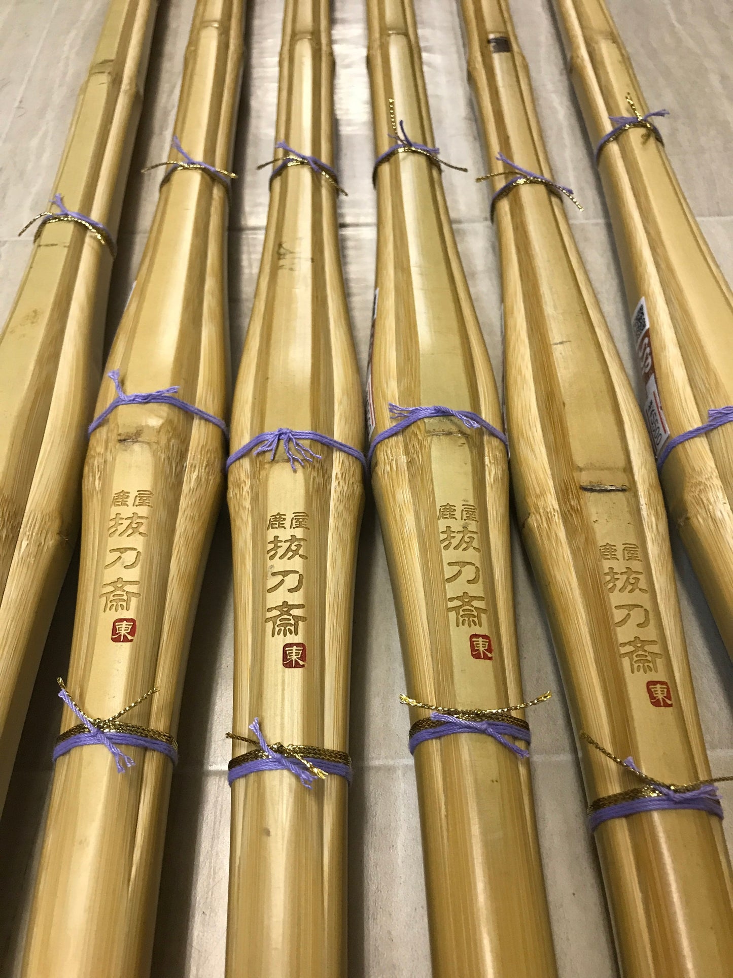 竹刀 [抜刀斉] 胴張　超実践型